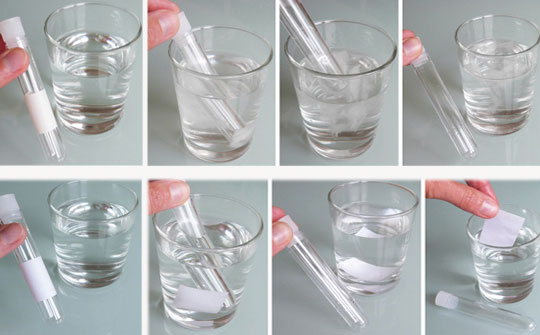 Blanko - in Wasser auflösbar oder wasserlöslicher Kleber Blanko (unbedruckte) Etiketten, die sich im Wasser auf- oder ablösen