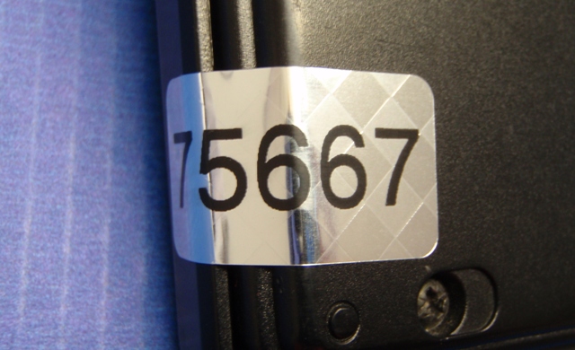 Nummerierte Sicherheits-Etiketten aus Schachbrettmusterfolie mit individuellen Ziffernreihen