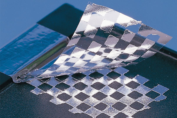 Checkerboard-Sicherheitsaufkleber silber-glänzend mit manipulationssicherem Schachbrettmuster-Effekt