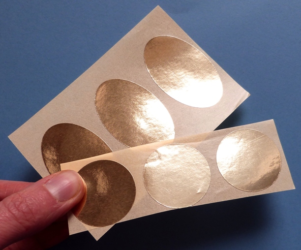 Rollenetiketten aus metallisiertem Papier gold glänzend in verschiedenen Formaten