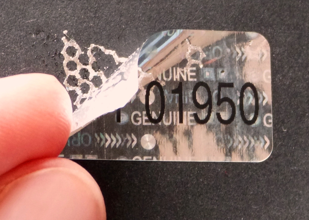 Nummerierte Hologrammsiegel - individuell , vielseitig, sicherer Schutz Rechteckiges Hologrammsiegel Original-Genuine mit schwarzer Nummerierung zum Versiegeln