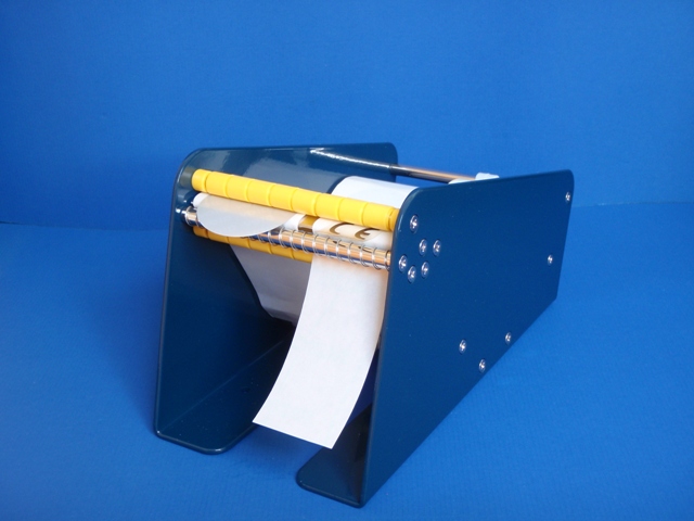 Etikettenspender aus Metall - für mehrere Rollen verwendbar Rollenetikettenspender aus Metall für mehrere Etikettenrollen nebeneinander